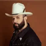 Carín León cancela show en la Sphere de Las Vegas y lo pospone al 2027