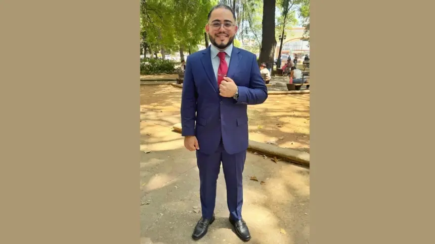 Arnaldo Guillén renuncia formalmente al movimiento estudiantil FESD-16