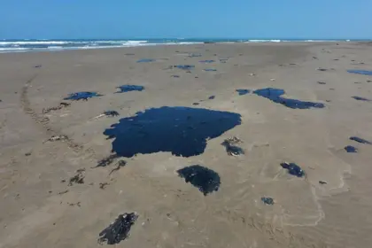 Pemex reporta nuevo derrame de hidrocarburos en el Golfo de México