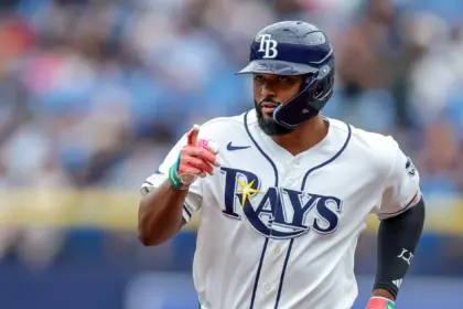 Junior Caminero llega a 40 jonrones y clasifica a los Rays a playoffs