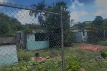 Crisis sanitaria en Rincón de Las Galeras por abandono de policlínica