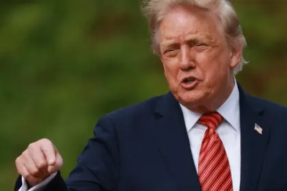 Trump advierte que conflicto por las Malvinas sería un desastre potencial