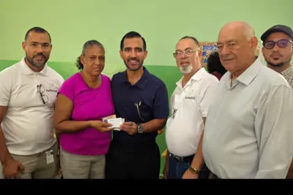 Operativo médico gratuito brinda salud integral a comunidades vulnerables
