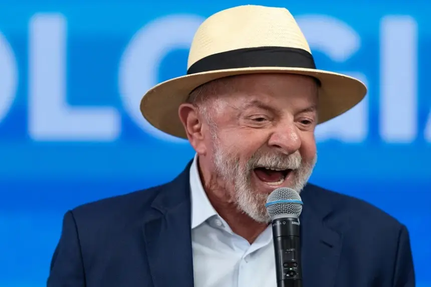 Lula vincula a la familia Bolsonaro con escándalos de corrupción en Brasil