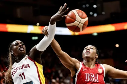 EE. UU. vence a España y clasifica a la final del Mundial de Baloncesto 18 EE. UU. vence a España y clasifica a la final del Mundial de Baloncesto