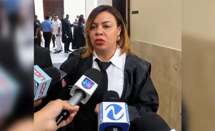 Defensa de Lenin Núñez afirma que multitud agredió a Emmanuel Contreras