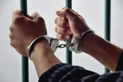 Detenido menor de 17 años por homicidio de adolescente en SDE por RD$500
