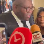 Abogado de Emmanuel cuestiona contradicciones de la defensa ante el juez