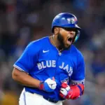 Vladimir Guerrero Jr. conecta su primer jonrón de 2026 en Toronto