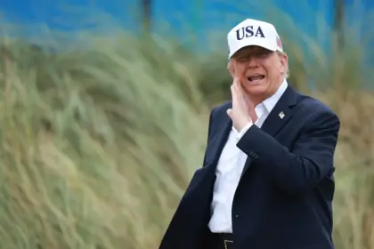 Trump rechaza frenar la IA para mantener el liderazgo frente a China