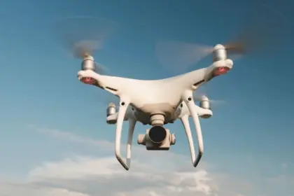 Polonia recupera dron militar ruso hallado en el mar Báltico
