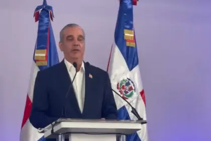 Abinader rechaza enseñanza de creole en escuelas dominicanas