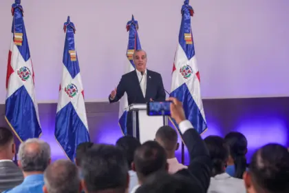 Abinader exige entrega inmediata a responsables del tiroteo en Boca Chica