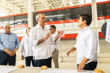 Monorriel de Santiago iniciará pruebas en octubre según Abinader