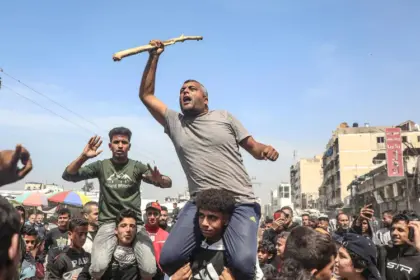 Hamás pide usar documental Naza como prueba en crímenes de Gaza