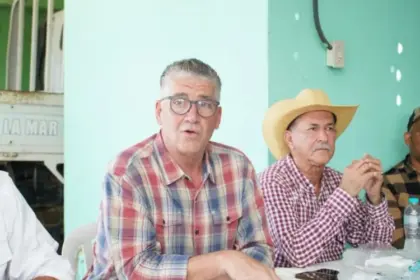 Gobierno consulta al sector ganadero del Este sobre sus necesidades