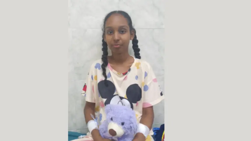 Estudiante meritoria solicita ayuda para tratar enfermedad de Crohn