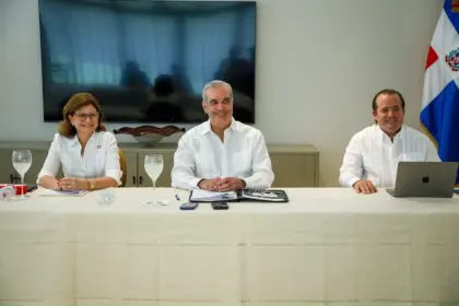 Abinader impulsa desarrollo de Santiago en intensa agenda de trabajo