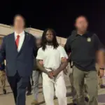 Deportan a Haití a hombre viral durante arresto de ICE en Boston