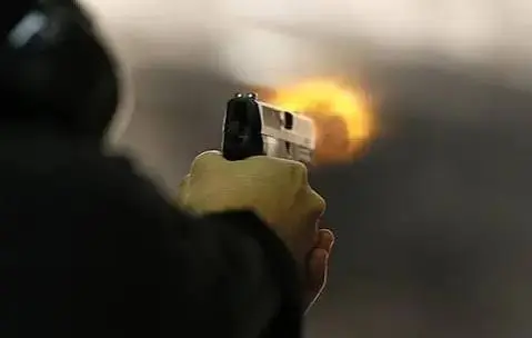 Joven resulta herido de bala en incidente violento en Puerto Plata