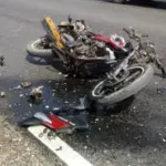 Tragedia en Monte Plata: Joven de 18 años muere en accidente de motor