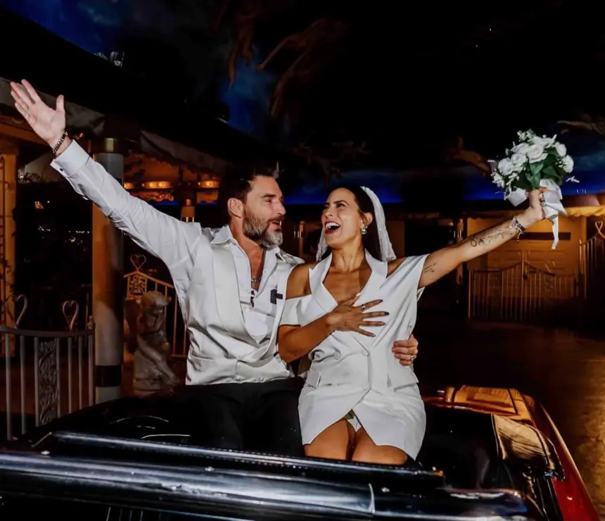 Julián Gil y Valeria Marín se casan de nuevo en Las Vegas por cumpleaños