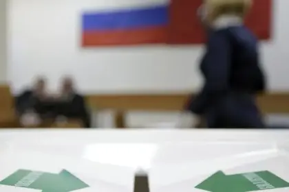 Putin insta a los rusos a votar para asegurar la victoria de Rusia