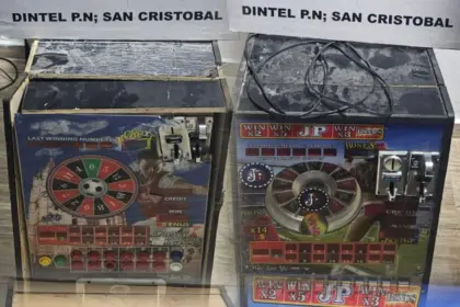 Policía incauta armas y drogas en operativos en Peravia y San Cristóbal 15 Policía incauta armas y drogas en operativos en Peravia y San Cristóbal
