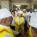 Raquel Peña supervisa avances del Hospital Traumatológico en Mao
