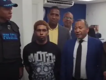 Se entrega Chaparro señalado por el tiroteo en Boca Chica