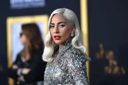 Revelan el nombre de la primera hija de Lady Gaga y Michael Polansky