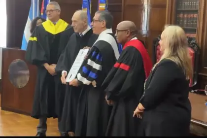 UASD otorga Doctor Honoris Causa al jurista argentino Eugenio Zaffaroni