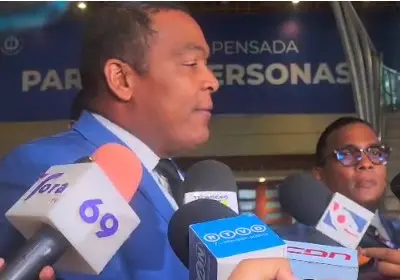 Pedro Botello tilda de chivo expiatorio a doctora detenida en caso SeNaSa