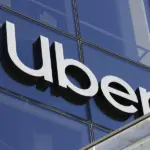 Uber pagará 40 millones tras muerte de joven en autopista de California