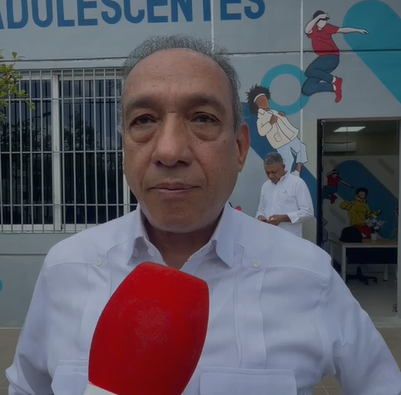 Demetrio Vicente elogia gestión del Dr. Landrón e inversiones en salud Samaná