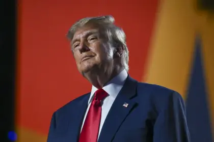 Trump propone cambiar nombre a la inteligencia artificial en encuesta