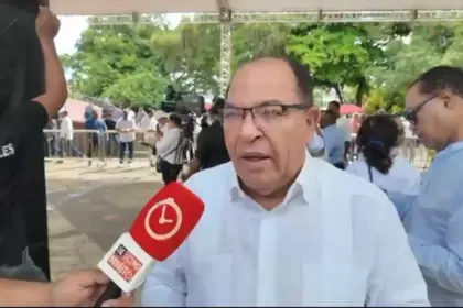 César Cedeño impulsa candidatura presidencial de Carolina Mejía para 2028