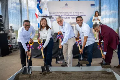 Inician construcción de 63 viviendas para familias reasentadas en Cotuí