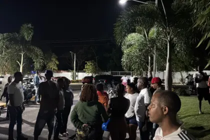 Policía busca a hombre por homicidio tras riña mortal en Cotuí