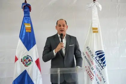 INABIE investiga irregularidades y suspende 42 suplidores escolares