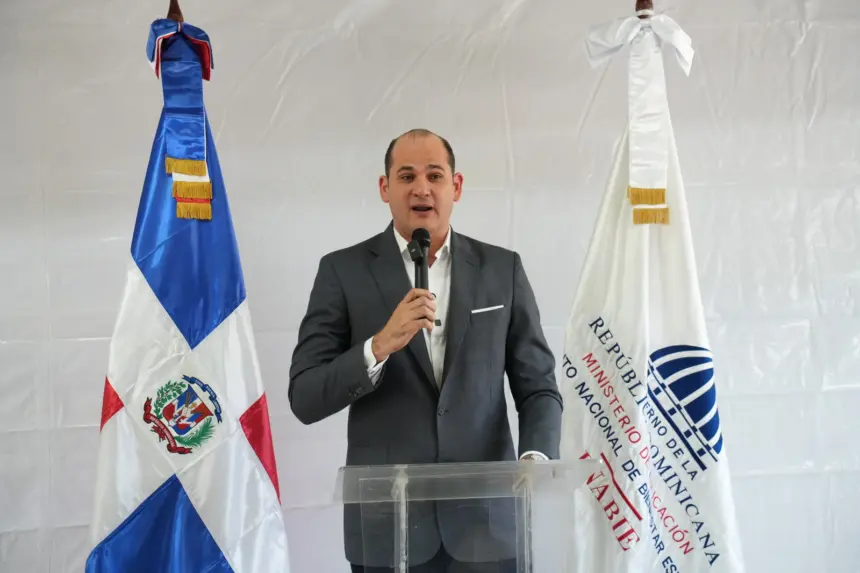 INABIE investiga irregularidades y suspende 42 suplidores escolares