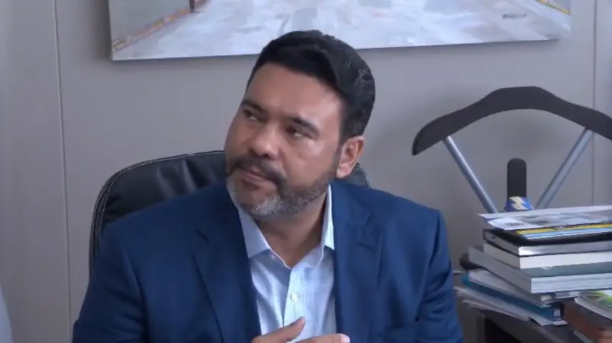 Cholitín pide diferenciar ejecuciones extrajudiciales de labor policial