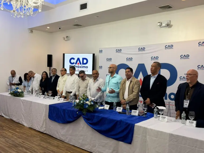 Equipo de David Collado fortalece estructuras políticas en el exterior