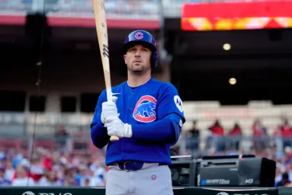 Alex Bregman sufre fracturas faciales y apunta a playoffs con Cachorros