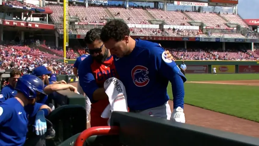 Alex Bregman recibe pelotazo en el rostro y espera resultados médicos