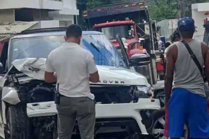 Accidente múltiple en Las Terrenas deja varios heridos tras colisión