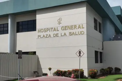 Plaza de la Salud mantiene hermetismo sobre estado de Julián Oro Duro