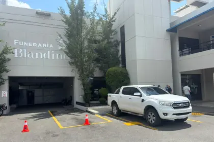 Velan restos de Zeneida Castillo, esposa de Julián Oro Duro en RD