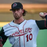 Leones del Escogido refuerzan pitcheo con Rees y VanScoter para LIDOM