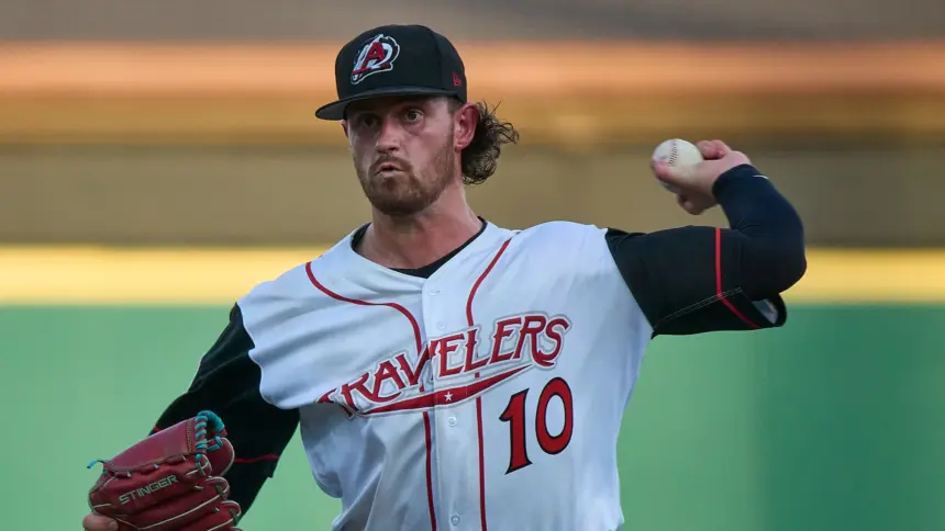 Leones del Escogido refuerzan pitcheo con Rees y VanScoter para LIDOM